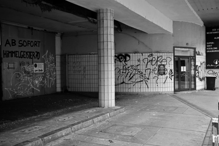 There is no gas here anymore II.